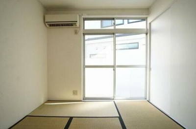 【寝室】 | エステートピア