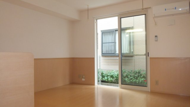 グレイスヴィラ東中山の寝室|リビングです。