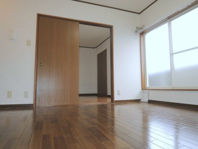 【洋室】 | ＳＴ山本