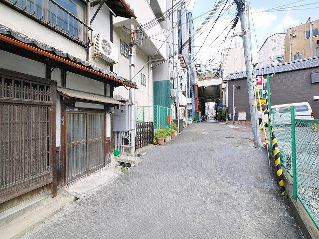 米田ビルの周辺