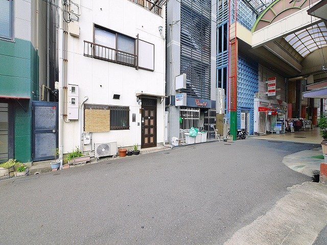 米田ビルの周辺