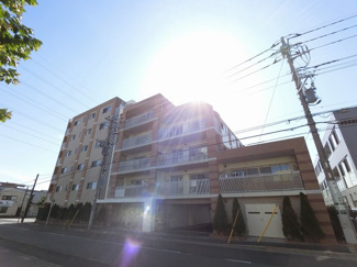 【外観】 | 横浜市営地下鉄グリーンライン「日吉本町」駅徒歩5分と好立地。