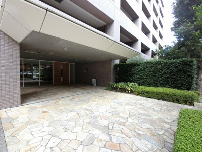 【エントランス】 | ヒルズ久が原壱番館 | 東急池上線「千鳥町」駅徒歩9分の好立地！東急池上線「池上」駅徒歩11分の2駅利用可能！
