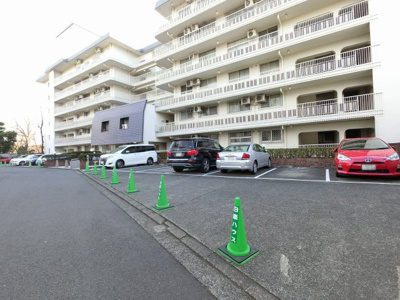 【駐車場】 | 白楽ハウス