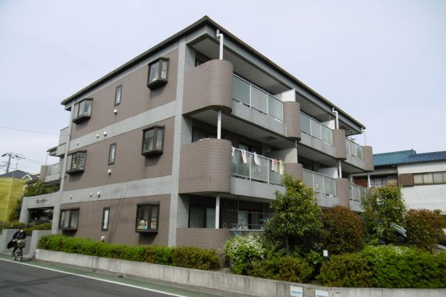 プラムエヌティーの外観