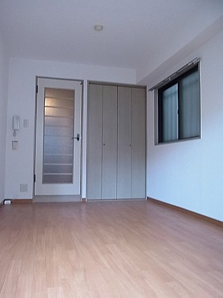 ラ・エソールの居間・リビング