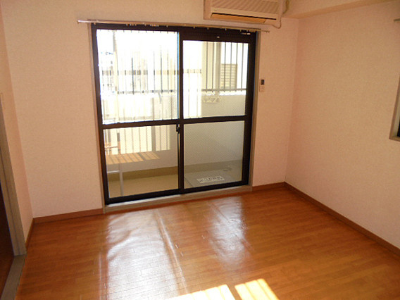 ラ・エソールの居間・リビング