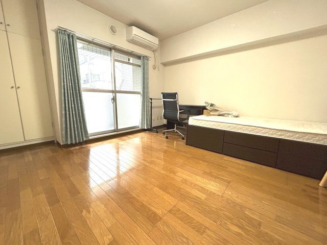 ハイ・シティ湯島の洋室|※写真は同タイプの別室になります