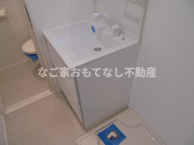 【独立洗面台】 | グローブアマランス庄内通（Ｇｌｏｂｅａｍａｒａｎｔｈ庄内通） | 同タイプ写真