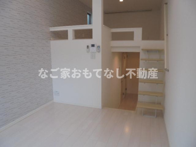 【居間・リビング】 | グローブアマランス庄内通（Ｇｌｏｂｅａｍａｒａｎｔｈ庄内通） | 同タイプ写真