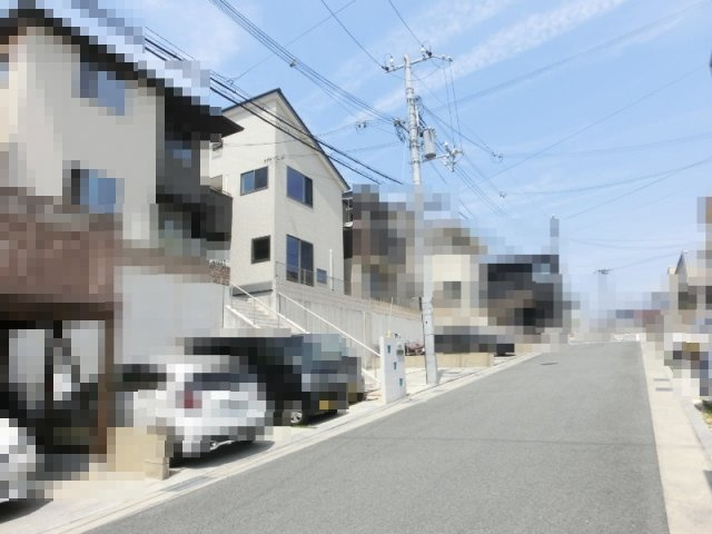 明石市林崎3丁目　中古戸建の前面道路含む現地写真