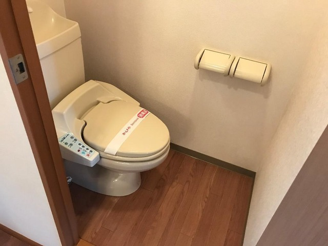 フローラルコート大高のトイレ