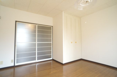 【洋室】 | カサ・デ・コリーナ