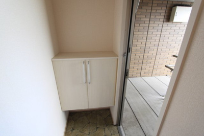 【玄関】 | カメリアＡ棟