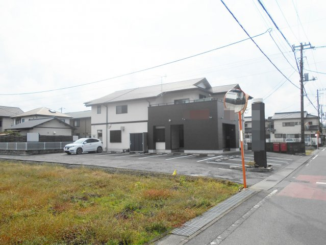 【外観】 | 函南町上沢 売店舗併用住宅 EH01334 | 函南町上沢　遠目から