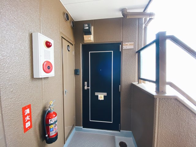 エミネンスＭの玄関