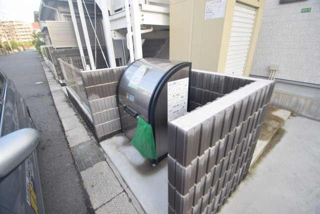 リブリ・リオ船橋のその他共用部分|ゴミ置き場があります
