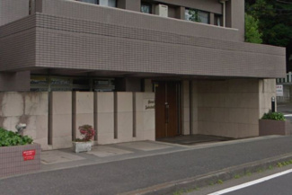 【エントランス】 | 東急田園都市線「田奈」駅より徒歩7分と好立地！東急田園都市線「青葉台」駅より徒歩16分・JR横浜線「十日市場」駅より徒歩17分と2路線3駅利用可能！