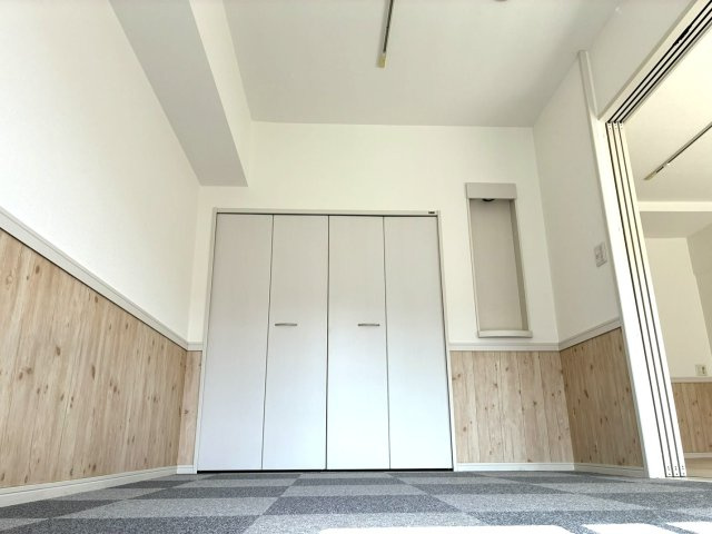 【洋室】 | ポムダムール