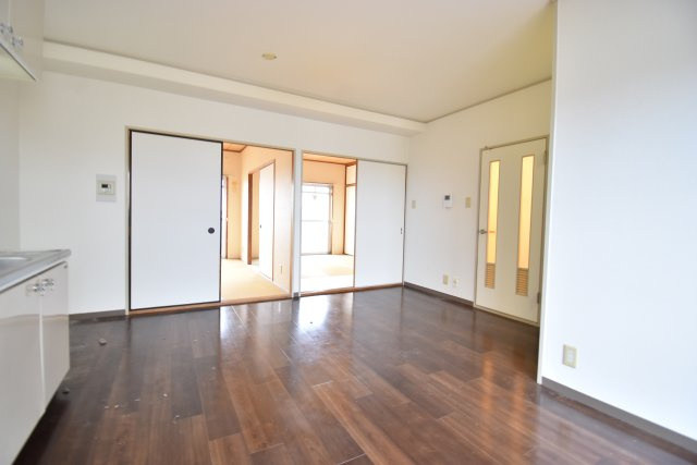 コンフォート北花田の居間・リビング