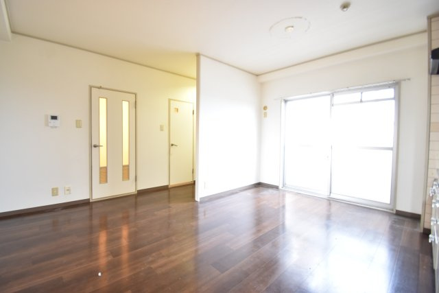 コンフォート北花田の居間・リビング