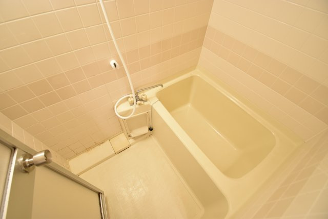 コンフォート北花田の浴室