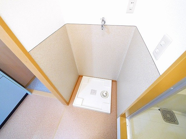 アイビー21の設備|洗濯機置き場です