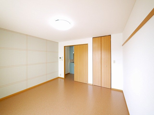 アイビー21の内装|明るい室内です