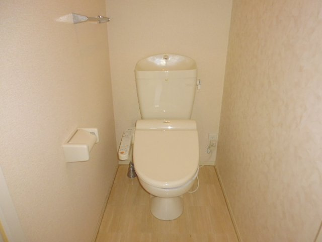 ファーデン・ハウスのトイレ|温水洗浄便座