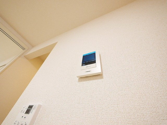 サンモール長柄のセキュリティ|モニター付きインターホンです。