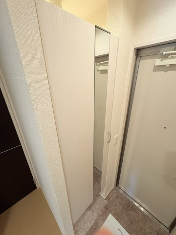 セントラルコート昭島の玄関