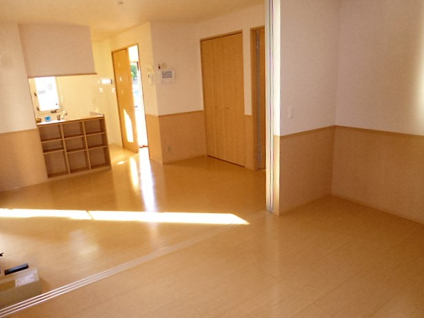 グレイスヴィラ東中山の居間・リビング