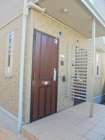 グレイスヴィラ東中山のエントランス