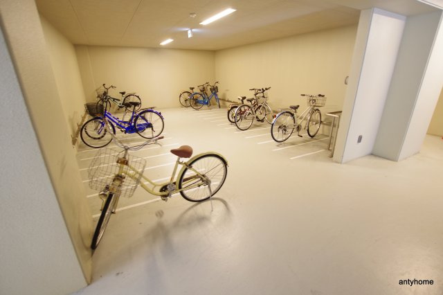 サムティ福島PORTA　仲介手数料無料の駐車場