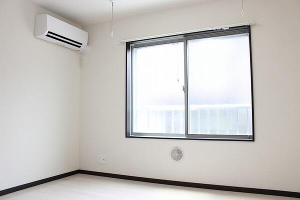 ディアロックの洋室