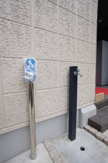 【その他共用部分】 | エントランス近くに設けられる足洗い場です