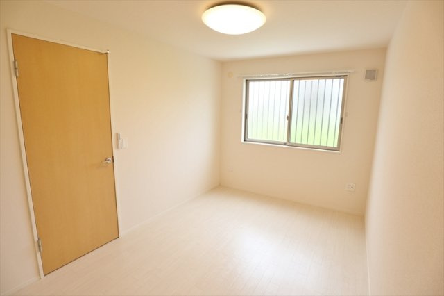 サンライズTOWN寺家の子供部屋