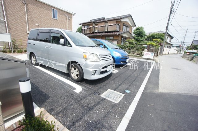 アフェクト　Kの駐車場