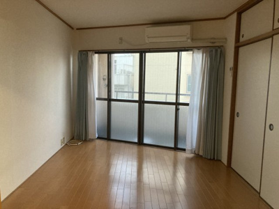 【居間・リビング】 | メゾンドール清水