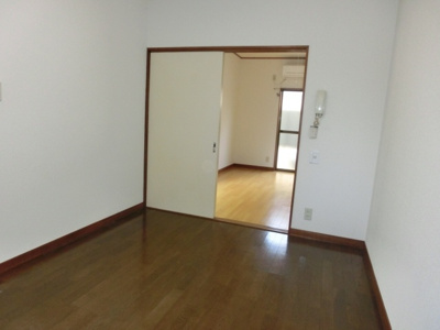 【洋室】 | ホールインザウォール | オールフローリング☆