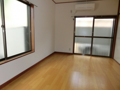 【寝室】 | ホールインザウォール | ２面採光☆