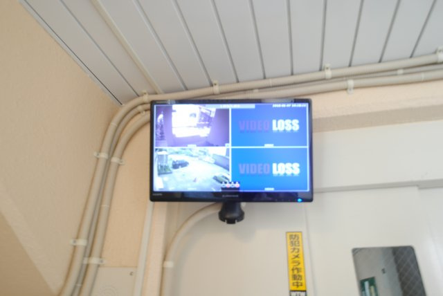ライトハウスのセキュリティ|防犯カメラモニター