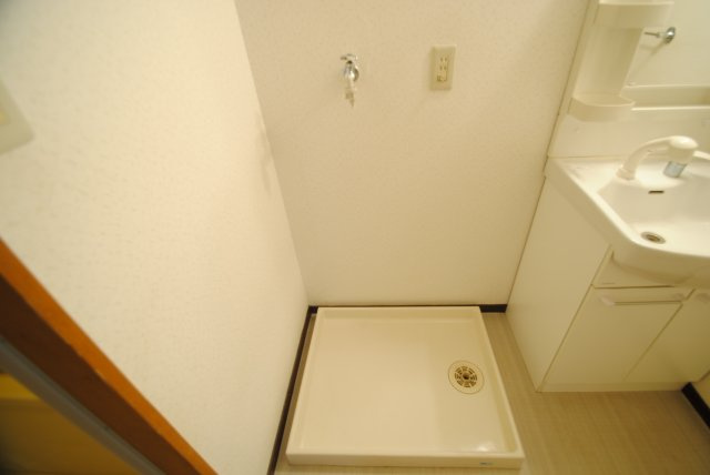 ライトハウスのその他|室内洗濯機置き場