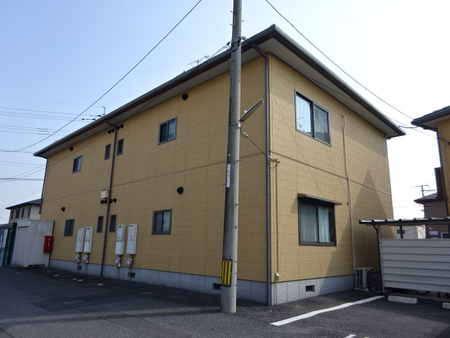 まるハウスＢの外観