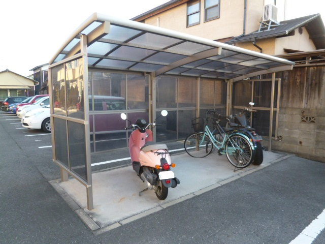 メゾン・アンジュBのその他共用部分|自転車置き場