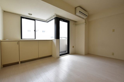 【居間・リビング】 | グリーンメゾン本厚木