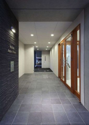 【エントランス】 | ヴォラーレ アクア プレイス | ゆとりのあるエントランスです