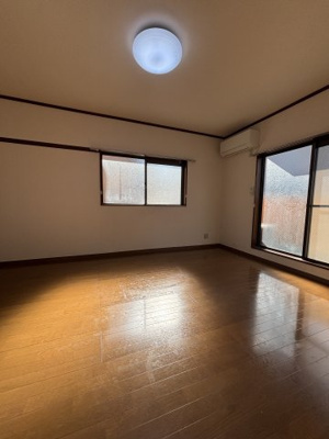 【洋室】 | ブロードシオン