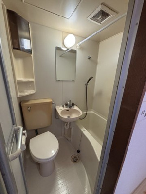 【トイレ】 | ブロードシオン