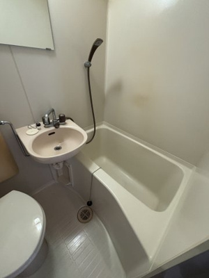 【浴室】 | ブロードシオン